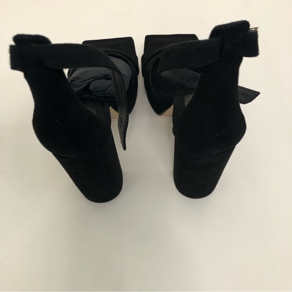 Ankle Strap Platform Sandal - Picture 7 of 11